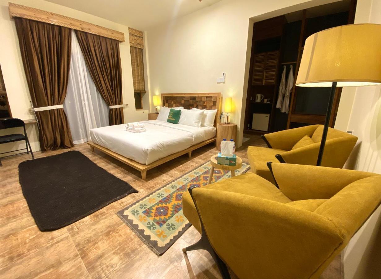Dumani Nagar Hotel & Resort Karimabad  Bagian luar foto