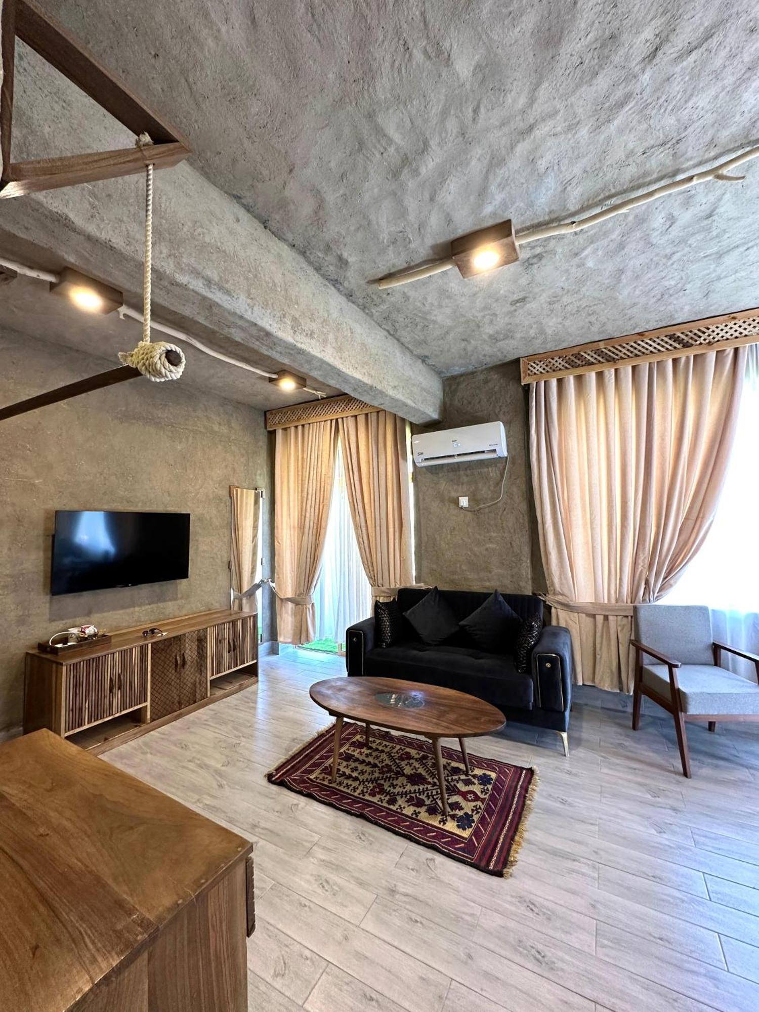 Dumani Nagar Hotel & Resort Karimabad  Bagian luar foto