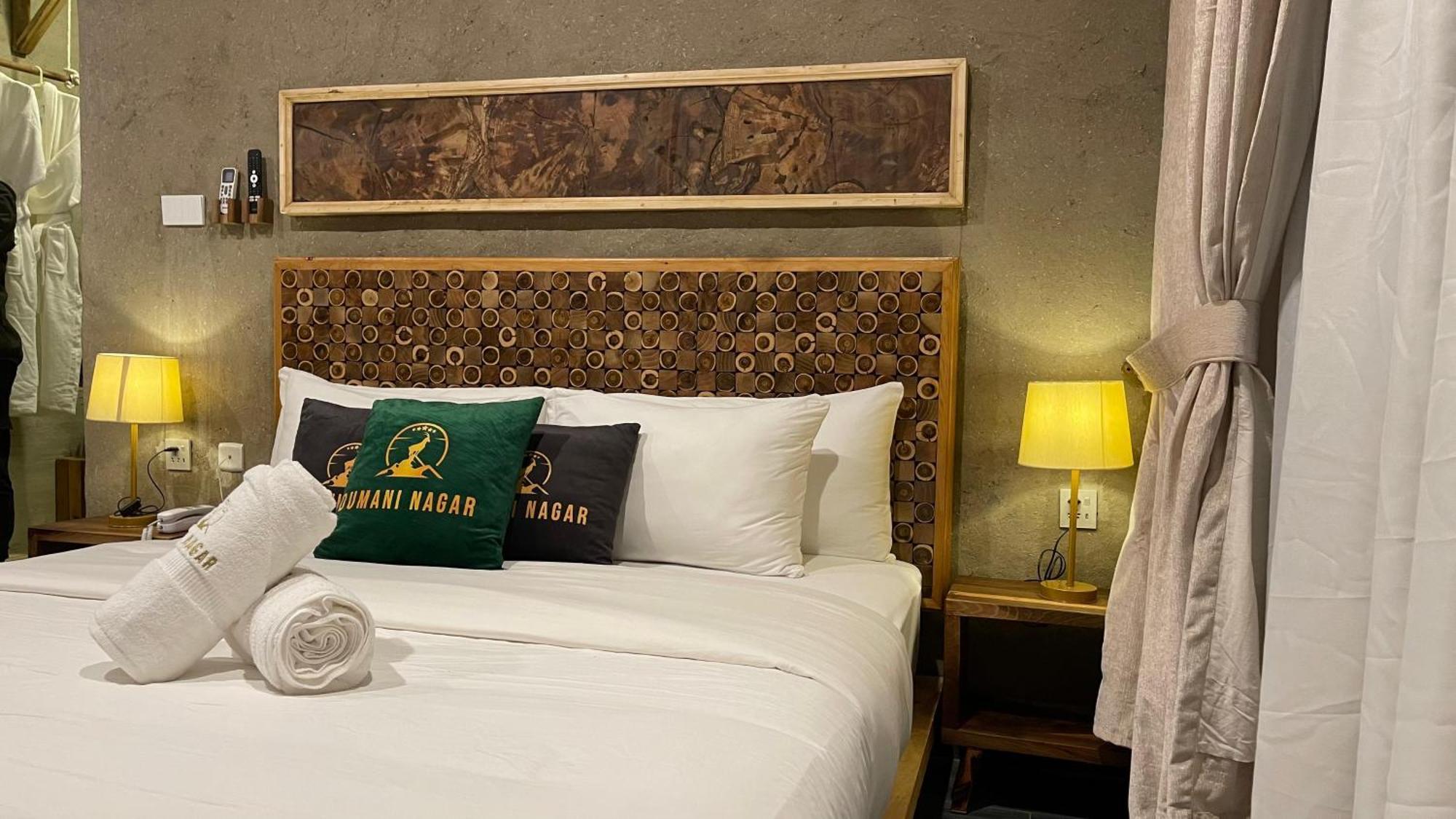 Dumani Nagar Hotel & Resort Karimabad  Bagian luar foto